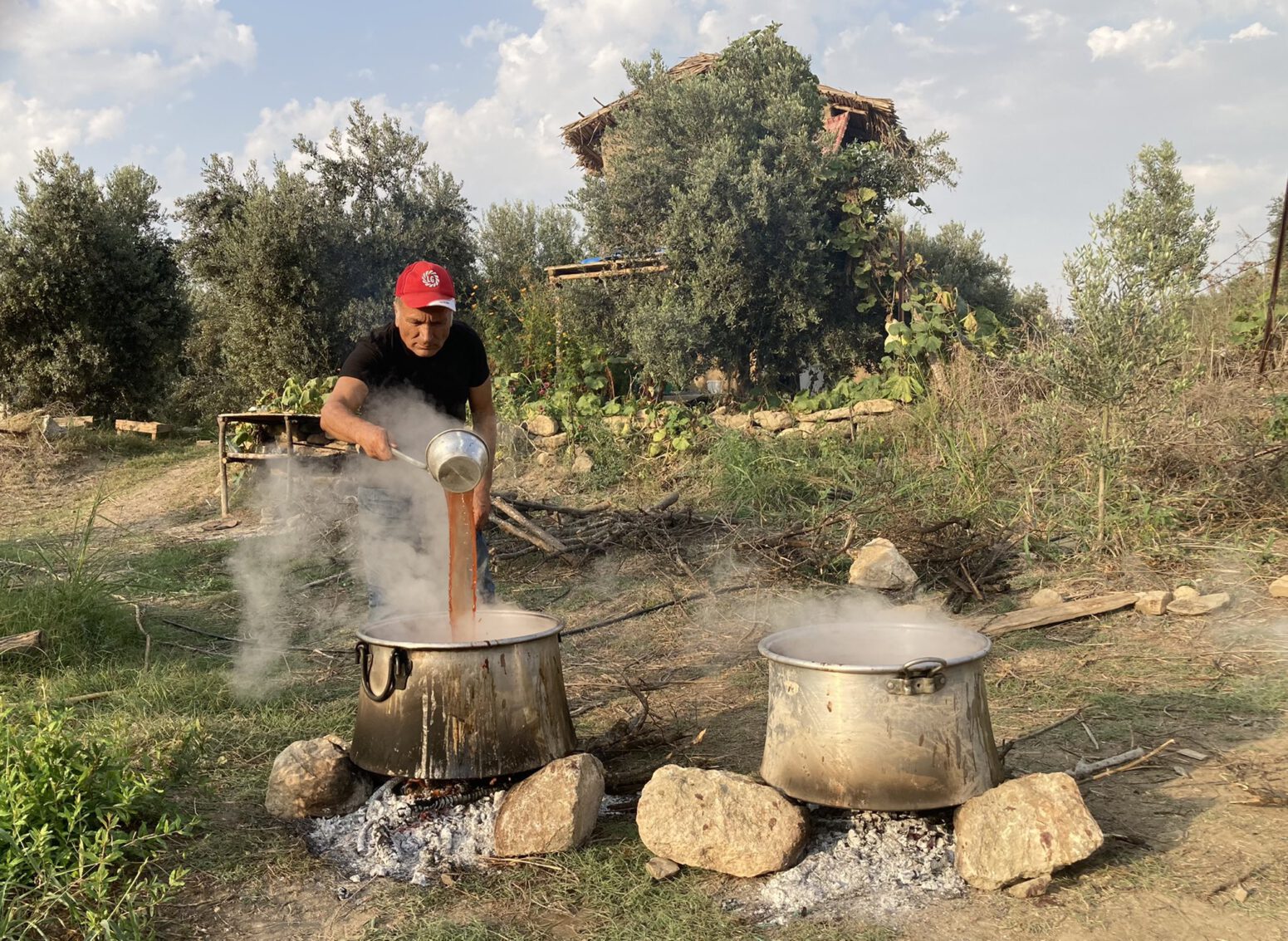 Mehmet Tülüce Hamiyet Bayram doğal yaşam doğal tarım nar ekşisi