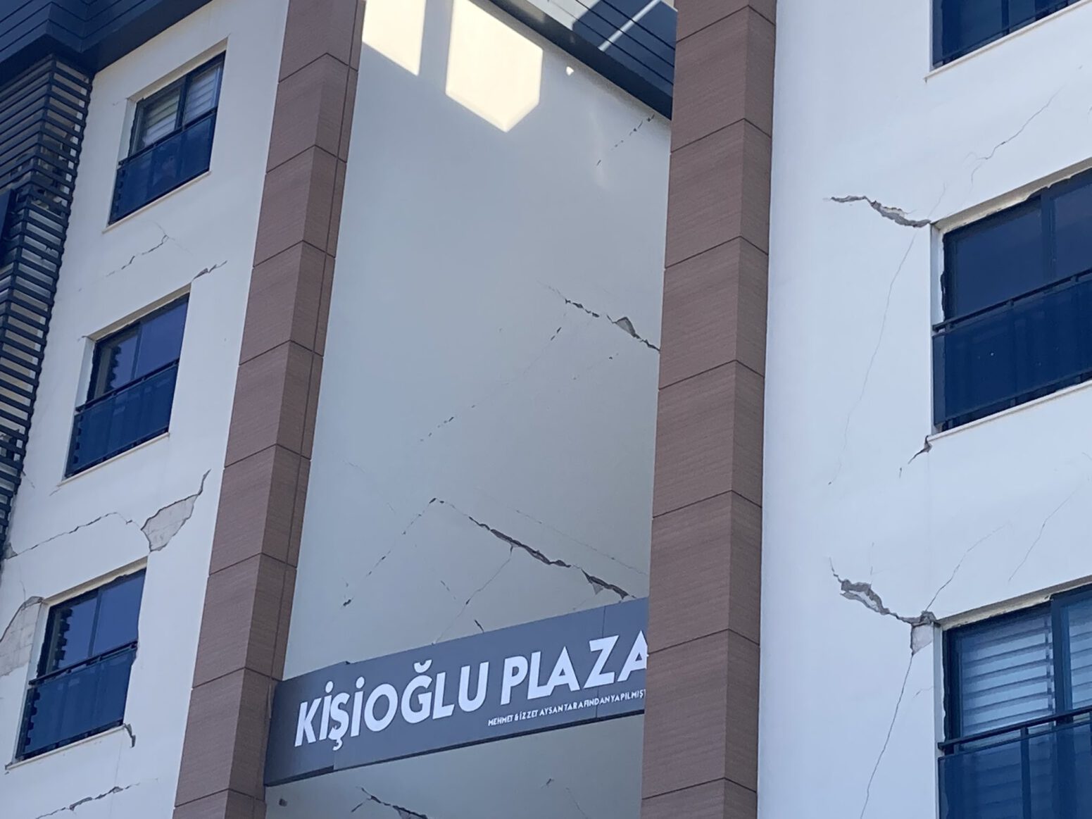 osmaniye plaza deprem